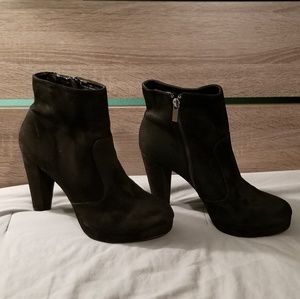 Steve Madden Platform Booties